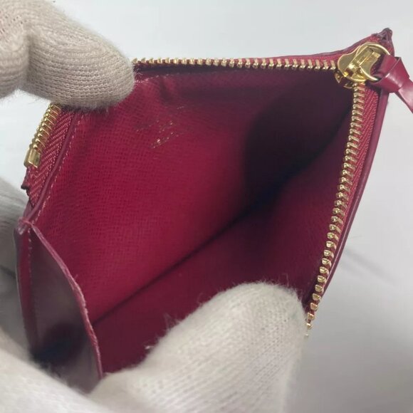 LOUIS VUITTON Monogram Porte Cartes Zip Wallet - Picture 11 of 12